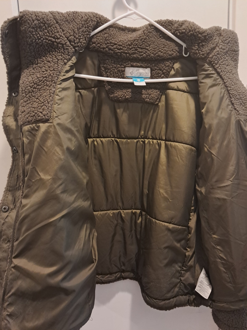 Columbia Women’s Dark Brown Sherpa Teddy Jacket - Picture 3 of 7